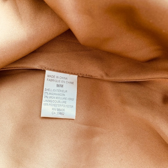 Theory Angora blend camel trench style coat SZ M - Picture 9 of 15